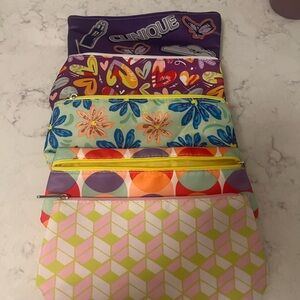 Five Clinique makeup bags new never used
